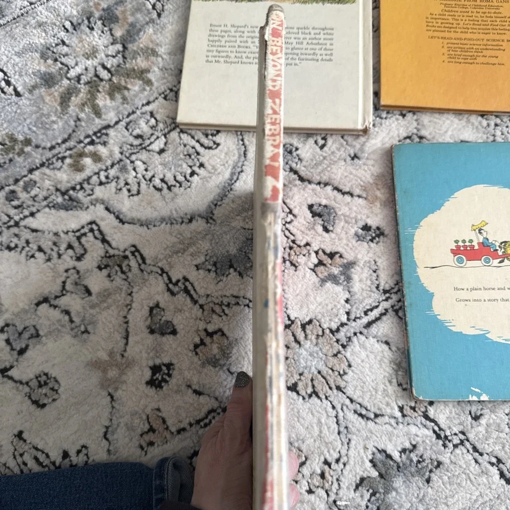 1960s Children's Vintage Beginner Books Lot of 5 Hardcover Pooh Dr Seuss As Is